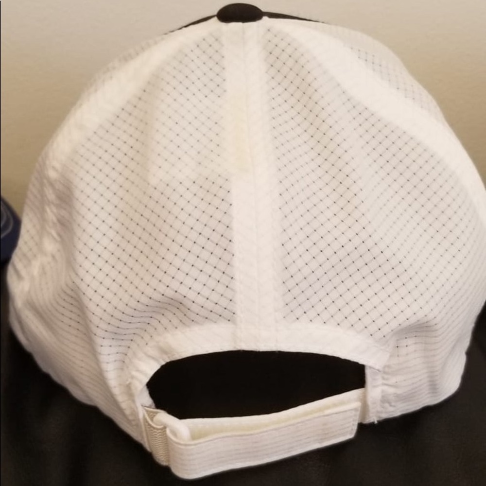 Waterproof lids hat - Picture 2 of 2